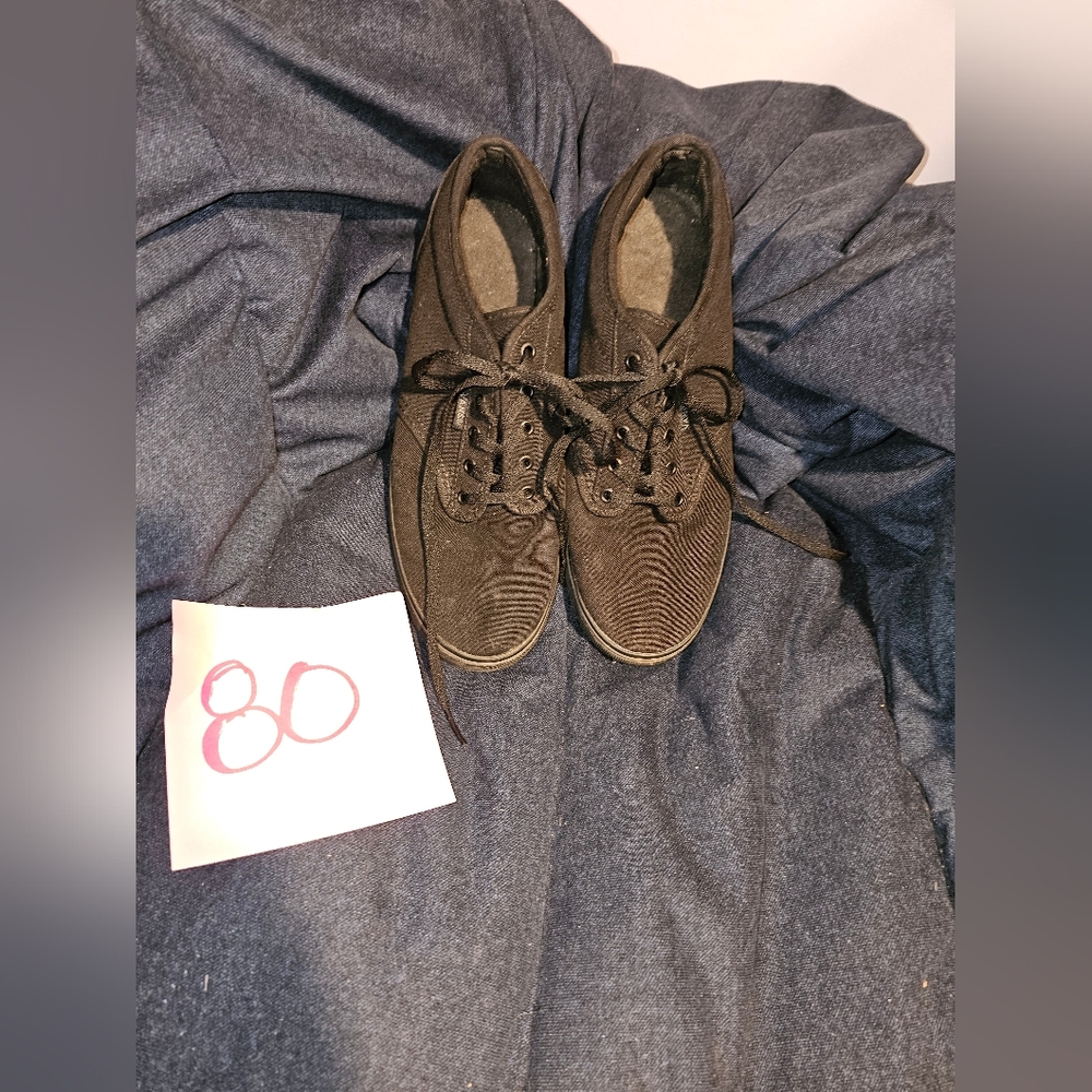 Vans Classic Black Lace-Up Shoes SZ 7.6 women